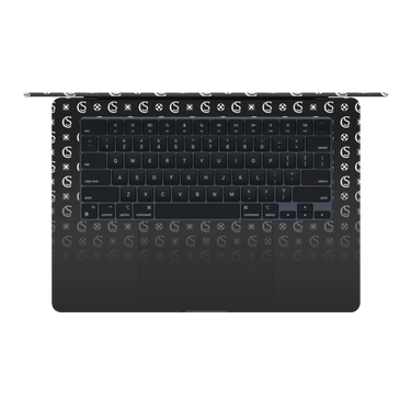 MacBook Air 15 M3 Inside Polo Shirt